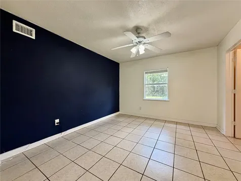 2533 48th Avenue N St Petersburg FL 33714