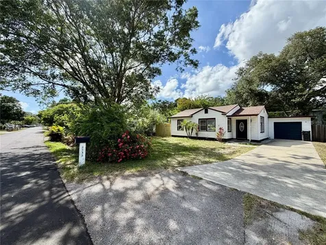 2533 48th Avenue N St Petersburg FL 33714