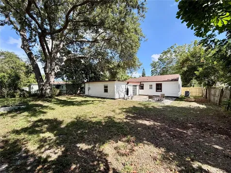 2533 48th Avenue N St Petersburg FL 33714