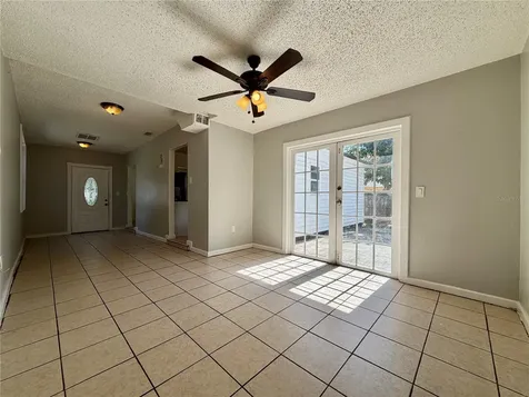 2533 48th Avenue N St Petersburg FL 33714