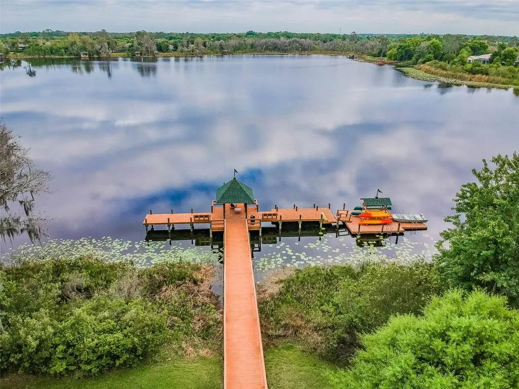 7308 Ambleside Drive Land O Lakes FL 34637