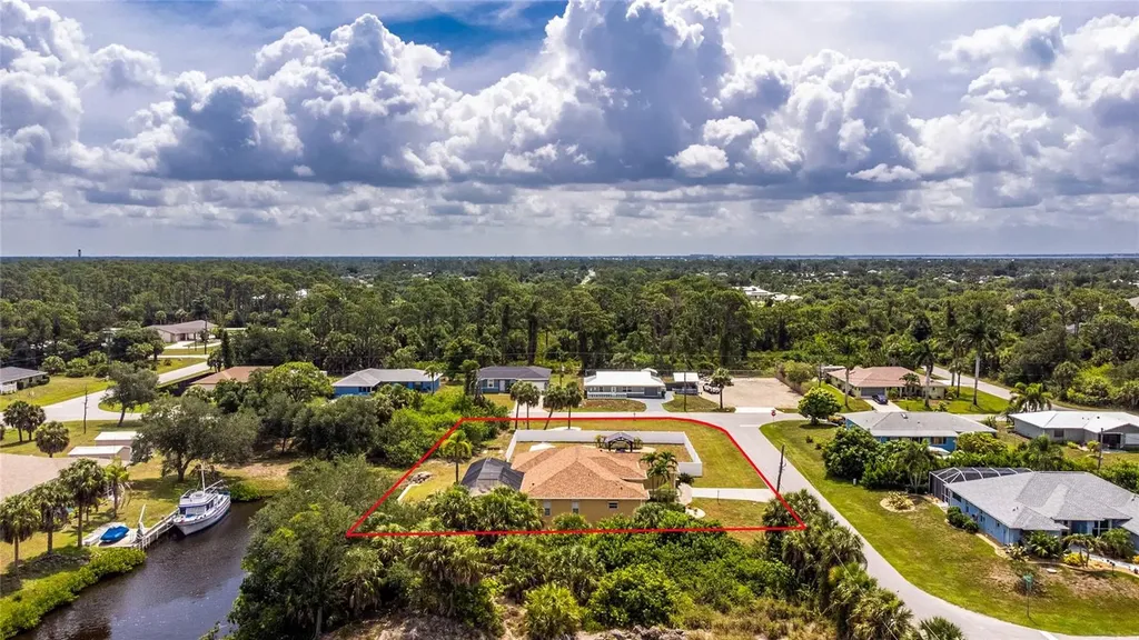 17458 Bayharbor Circle Port Charlotte FL 33948