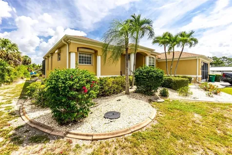 17458 Bayharbor Circle Port Charlotte FL 33948