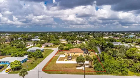 17458 Bayharbor Circle Port Charlotte FL 33948