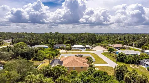 17458 Bayharbor Circle Port Charlotte FL 33948