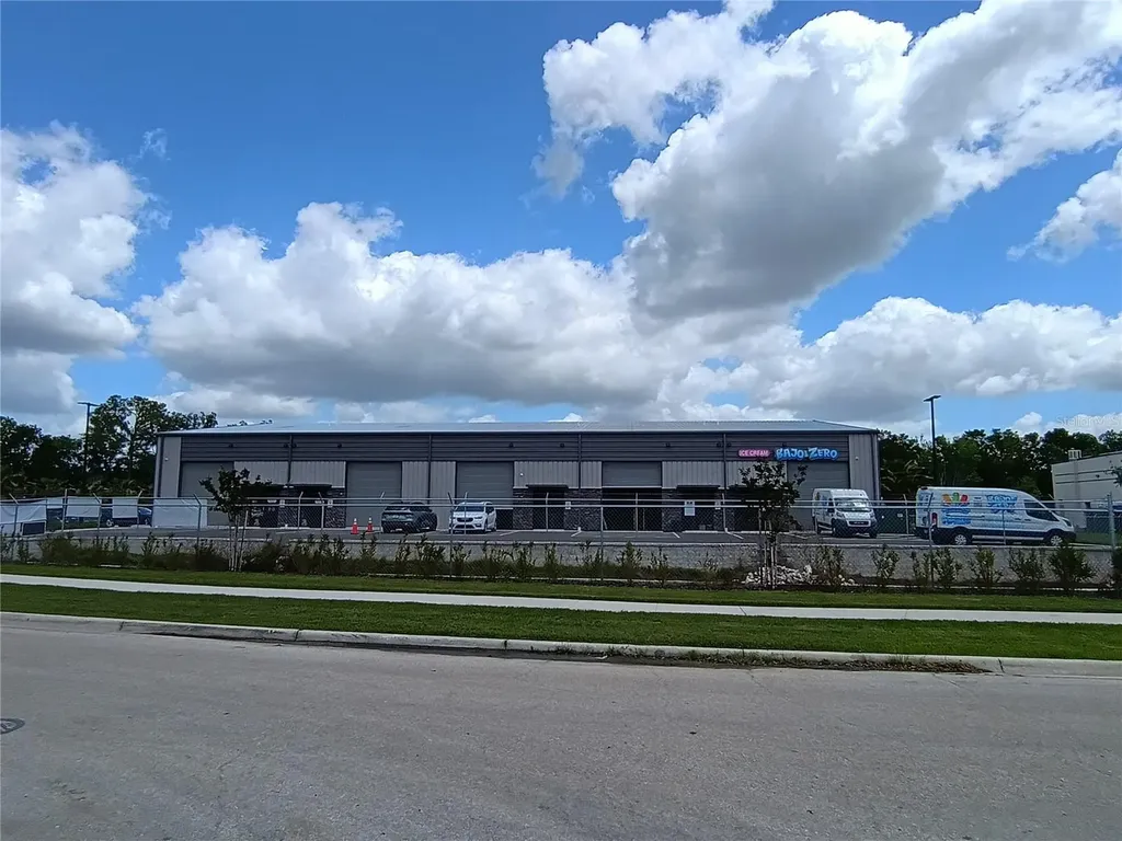 1800 Corporate Center Lane Plant City FL 33563