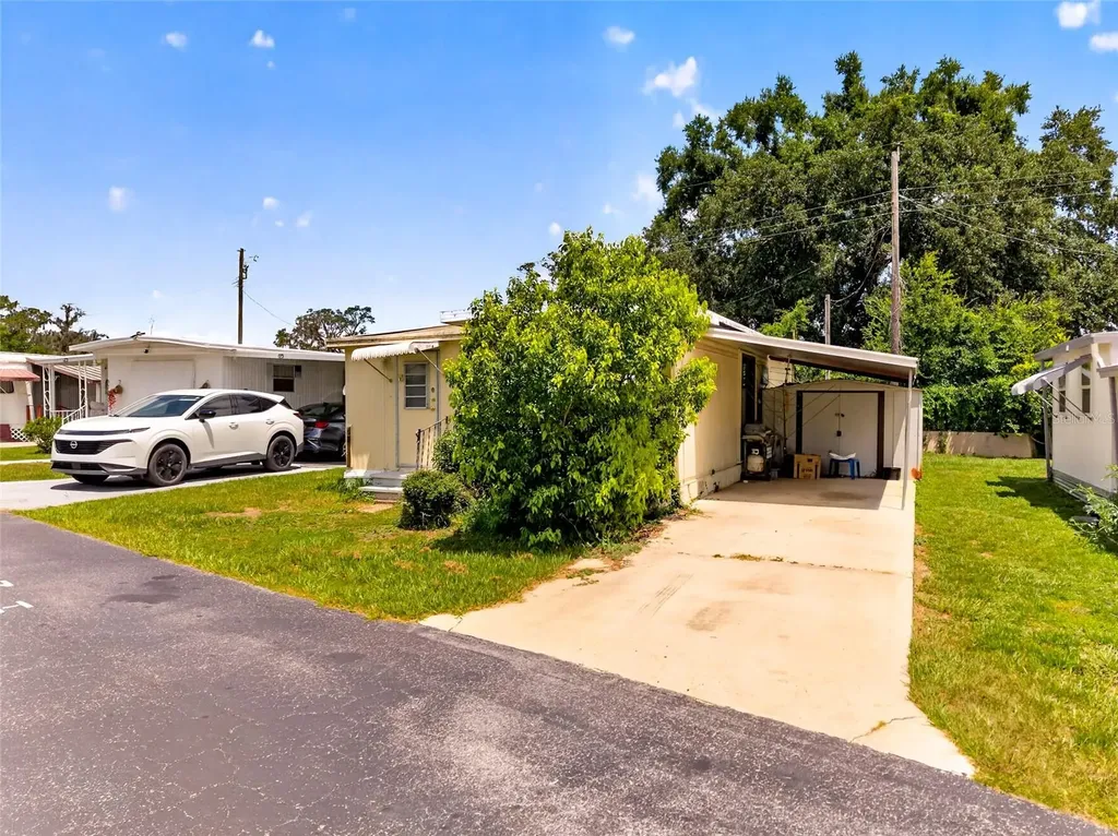 37433 Ray Drive Zephyrhills FL 33541