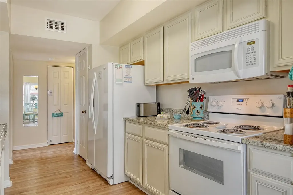 1010 Villagio Circle Sarasota FL 34237