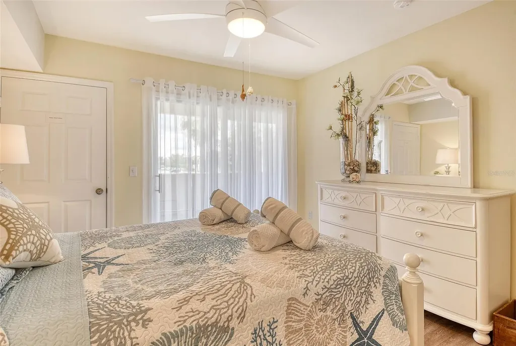 1010 Villagio Circle Sarasota FL 34237