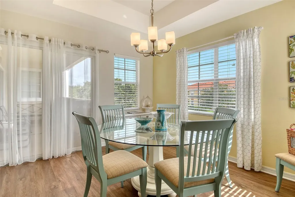 1010 Villagio Circle Sarasota FL 34237