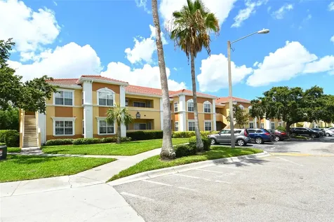 1010 Villagio Circle Sarasota FL 34237