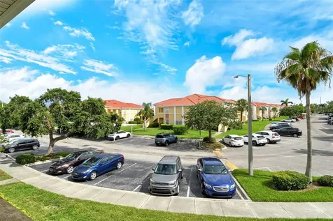 1010 Villagio Circle Sarasota FL 34237