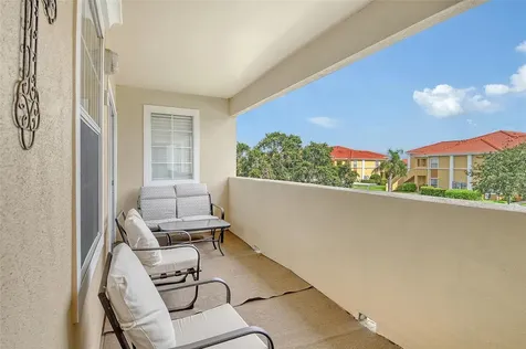 1010 Villagio Circle Sarasota FL 34237