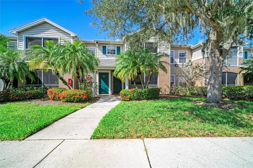 8932 Manor Loop Bradenton FL 34202
