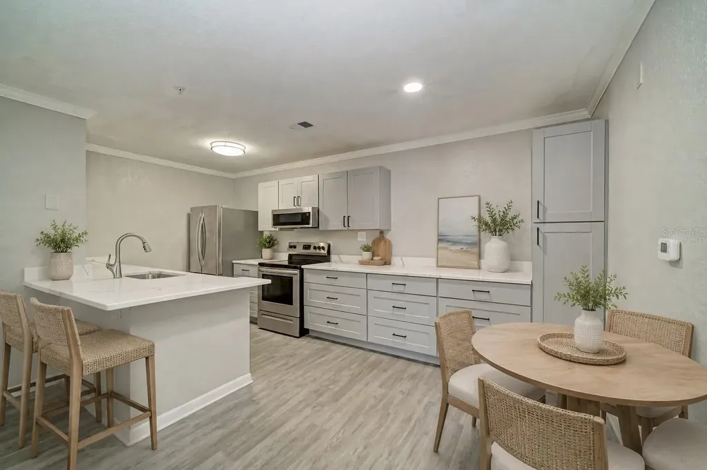 8932 Manor Loop Bradenton FL 34202