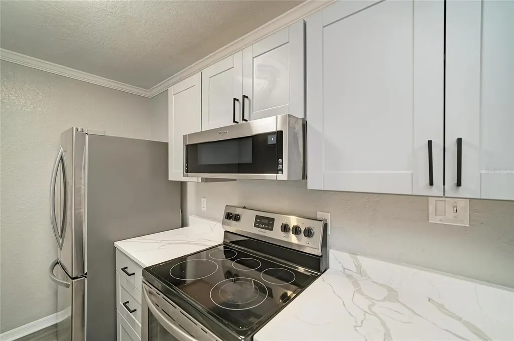 8932 Manor Loop Bradenton FL 34202