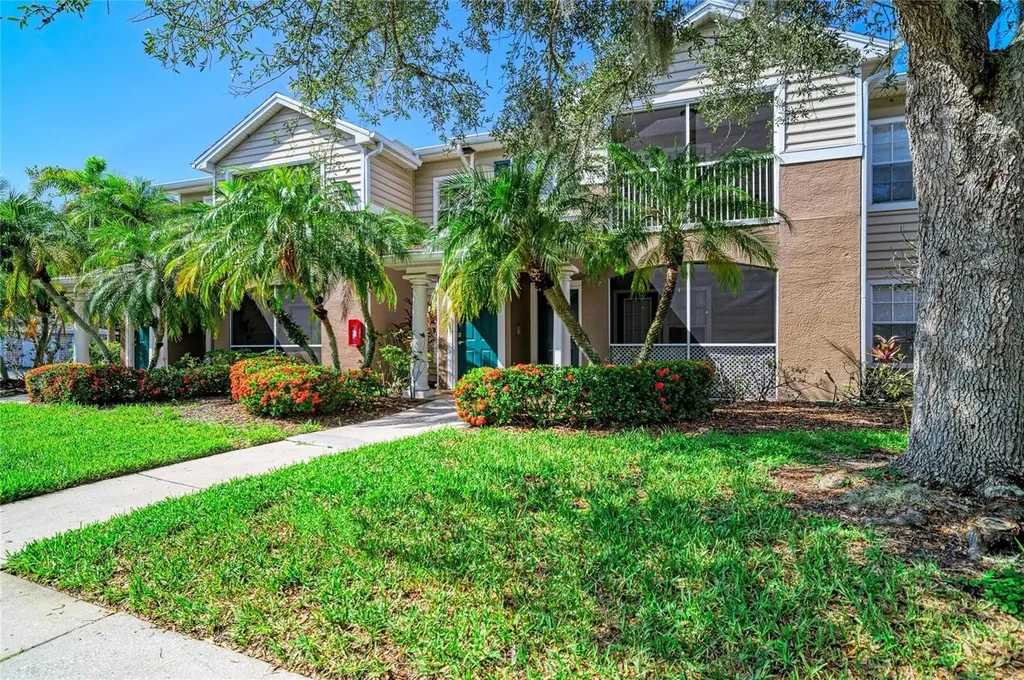 8932 Manor Loop Bradenton FL 34202