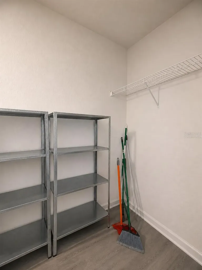 8932 Manor Loop Bradenton FL 34202