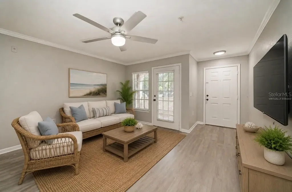8932 Manor Loop Bradenton FL 34202