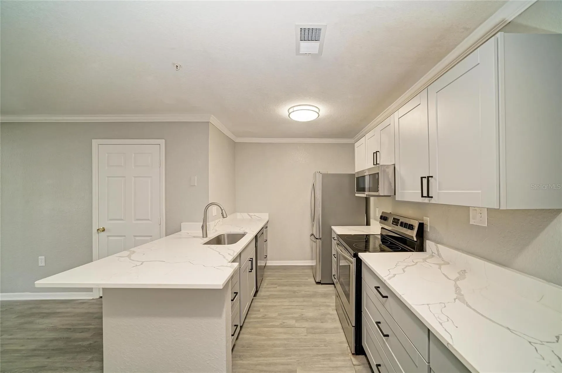 8932 Manor Loop Bradenton FL 34202