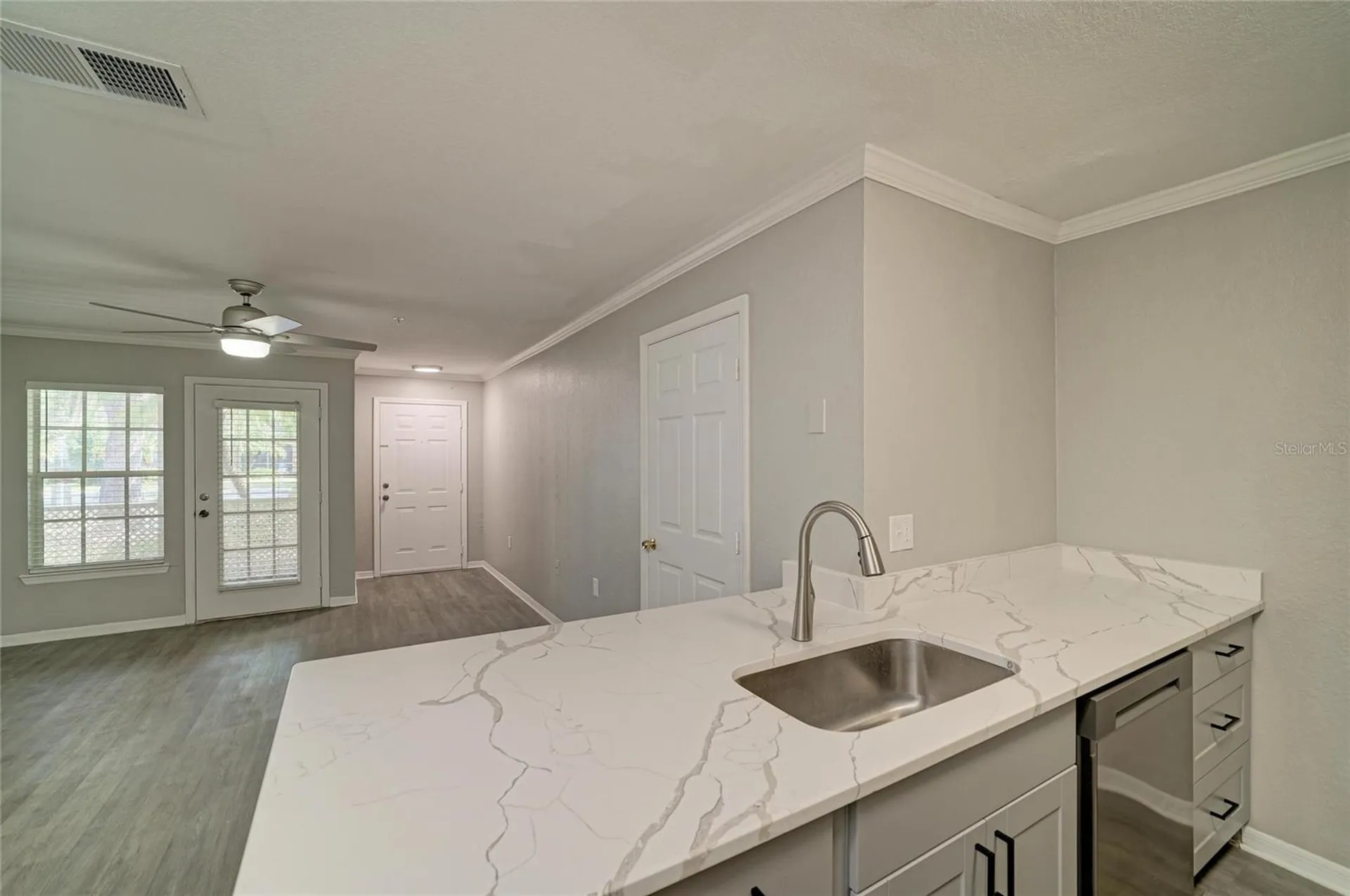 8932 Manor Loop Bradenton FL 34202