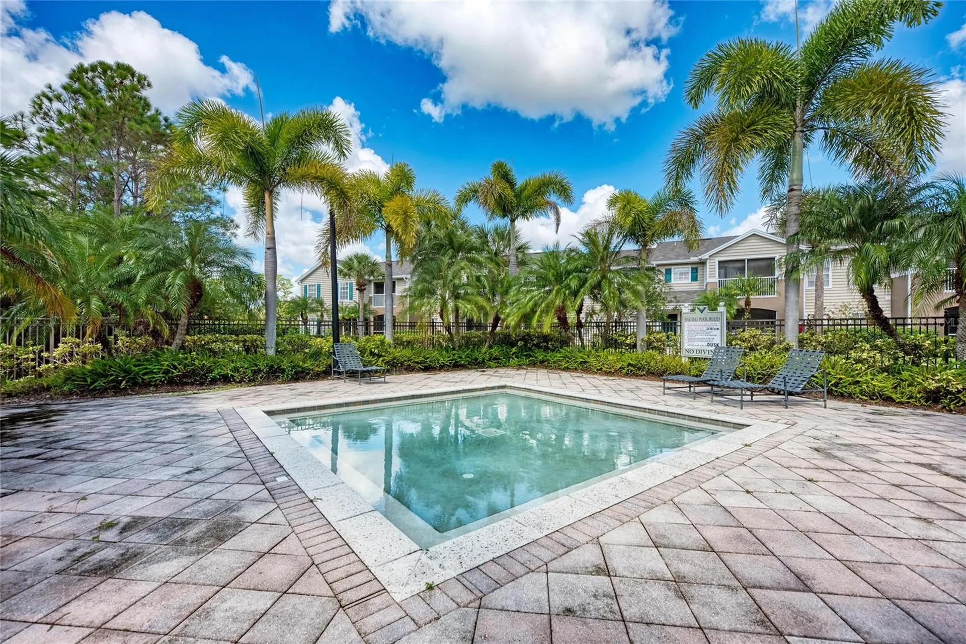 8932 Manor Loop Bradenton FL 34202