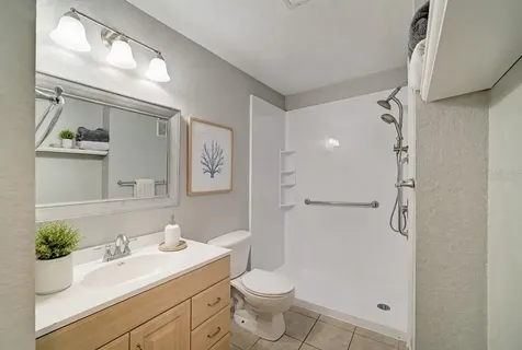 8932 Manor Loop Bradenton FL 34202