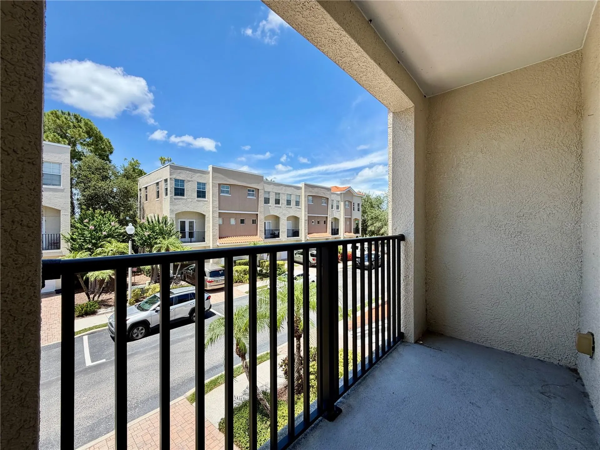 526 101st Avenue N St Petersburg FL 33702