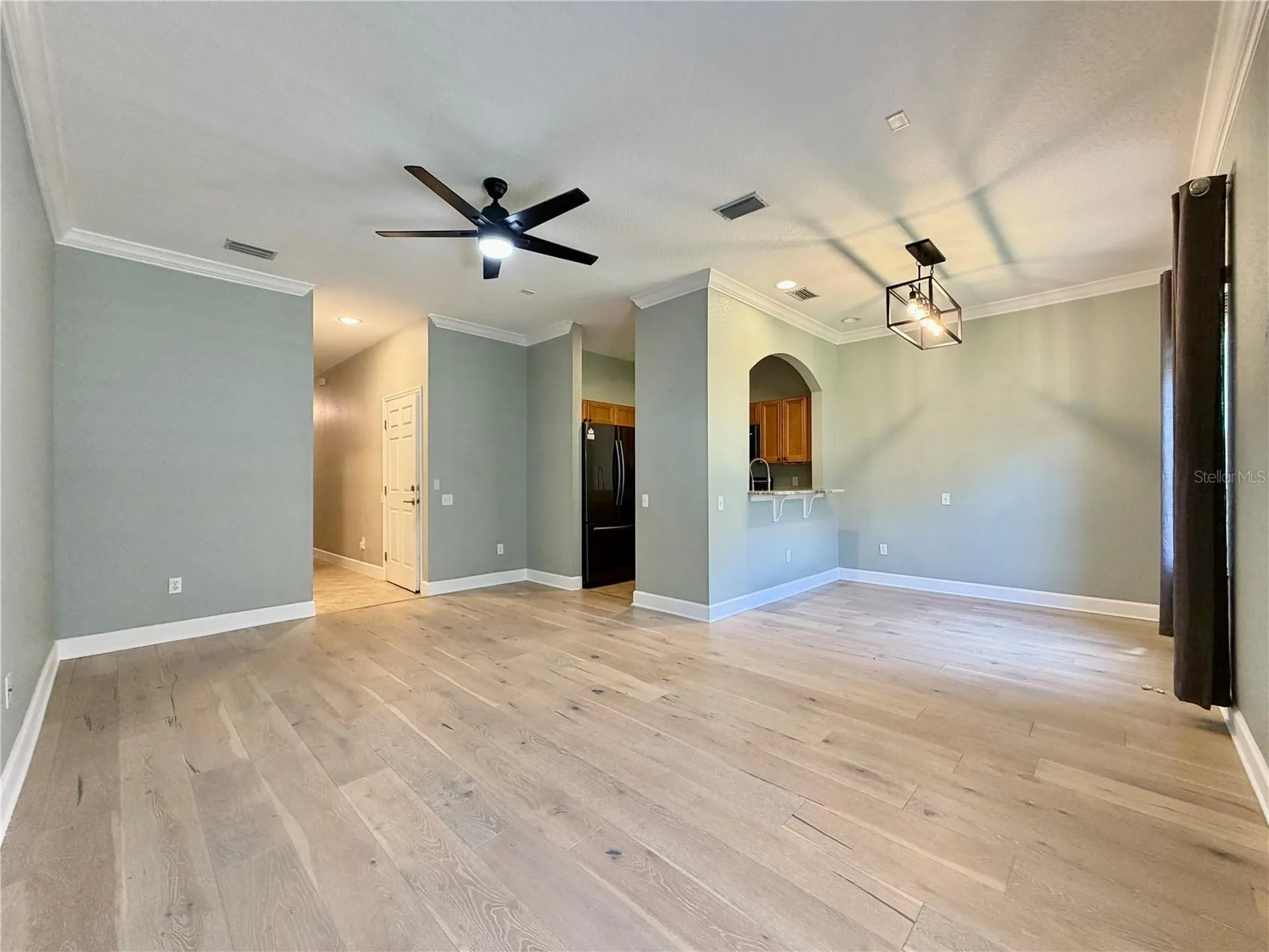 526 101st Avenue N St Petersburg FL 33702