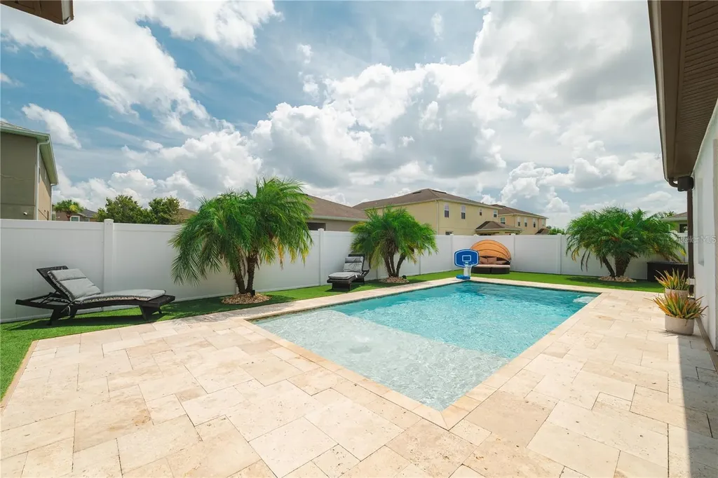 5635 Fisher Glen Loop Wesley Chapel FL 33545