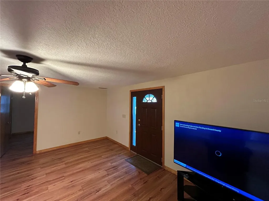 1213 Cherokee Drive Kissimmee FL 34744