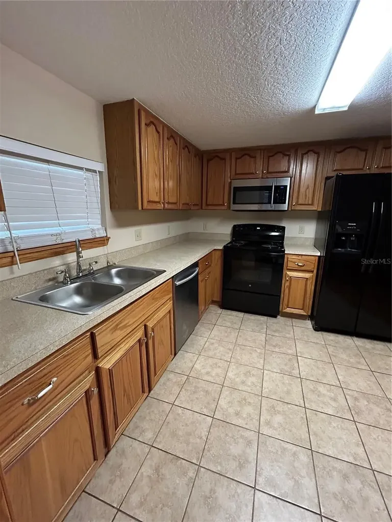 1213 Cherokee Drive Kissimmee FL 34744