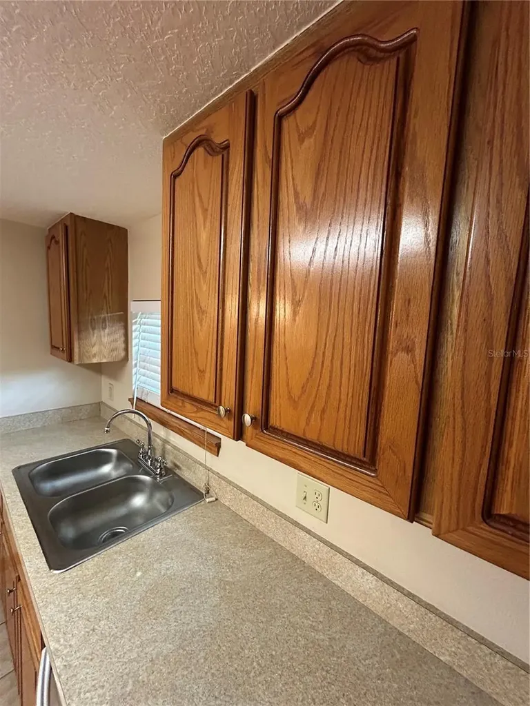 1213 Cherokee Drive Kissimmee FL 34744
