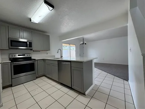 1809 Townhall Lane Orlando FL 32807