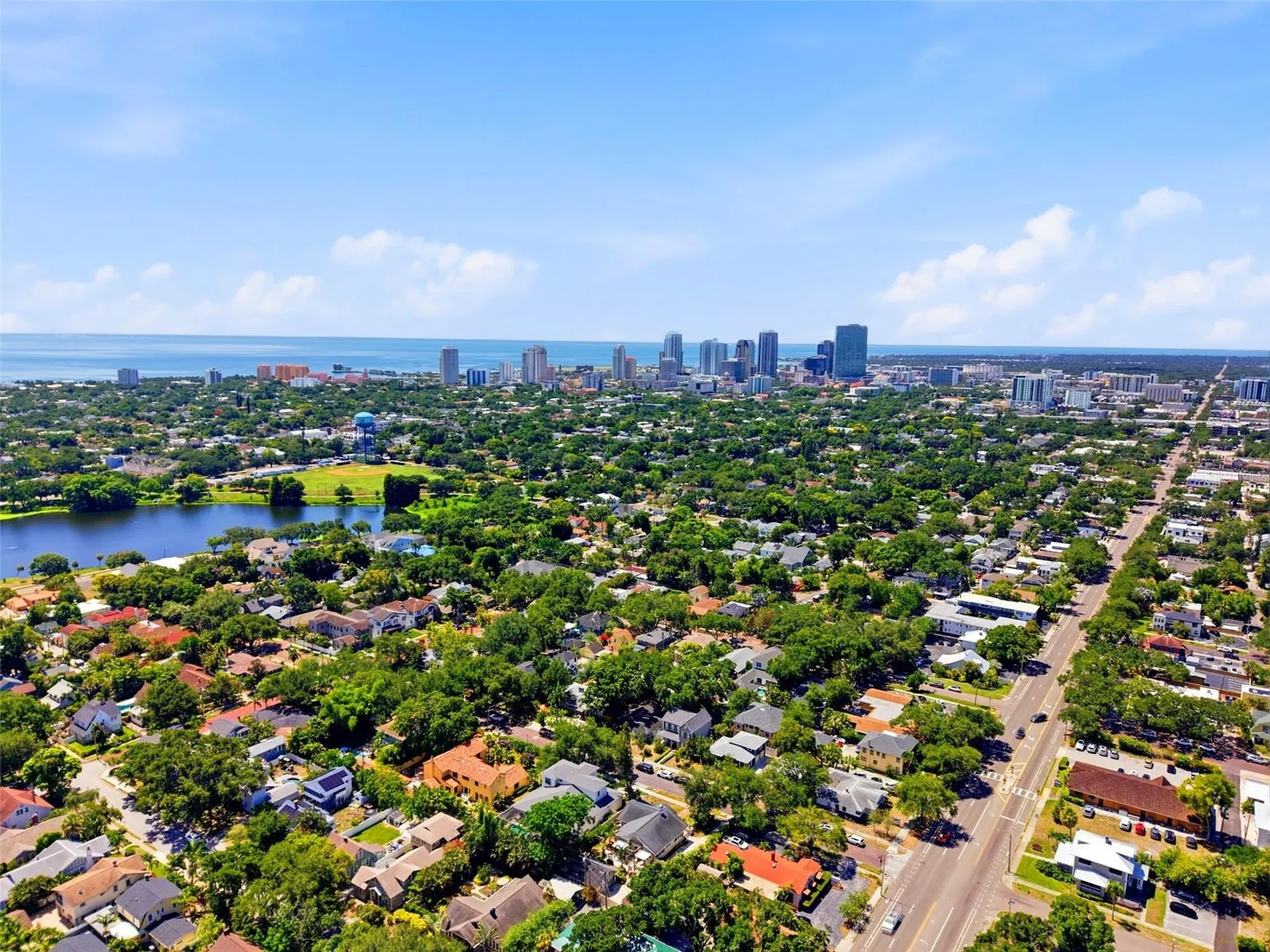 871 17th Avenue N St Petersburg FL 33704