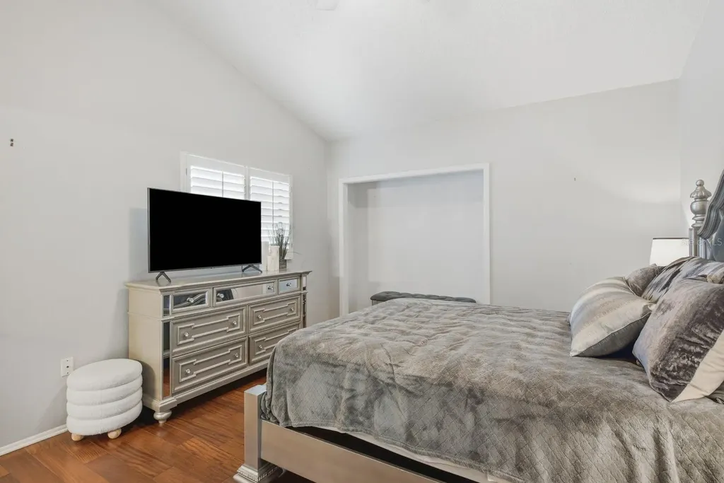 2631 Royal Liverpool Drive Tarpon Springs FL 34688