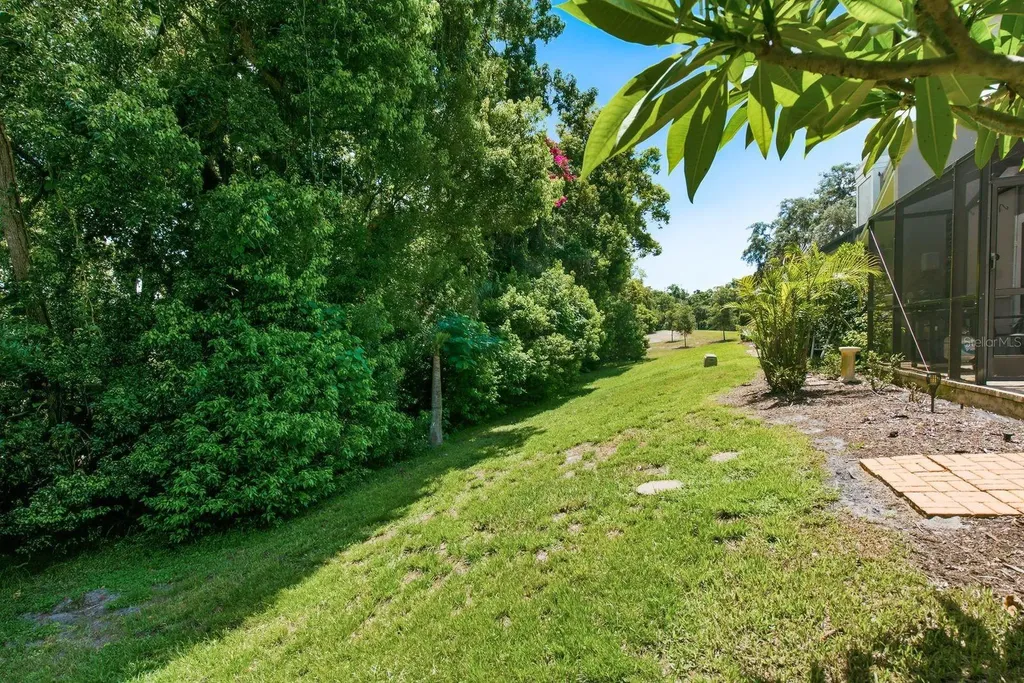 2631 Royal Liverpool Drive Tarpon Springs FL 34688