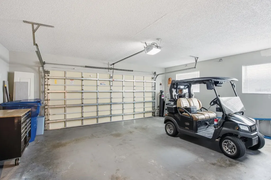 2631 Royal Liverpool Drive Tarpon Springs FL 34688