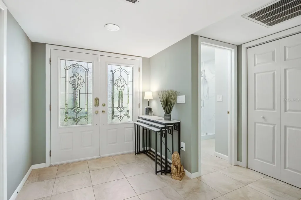 2631 Royal Liverpool Drive Tarpon Springs FL 34688