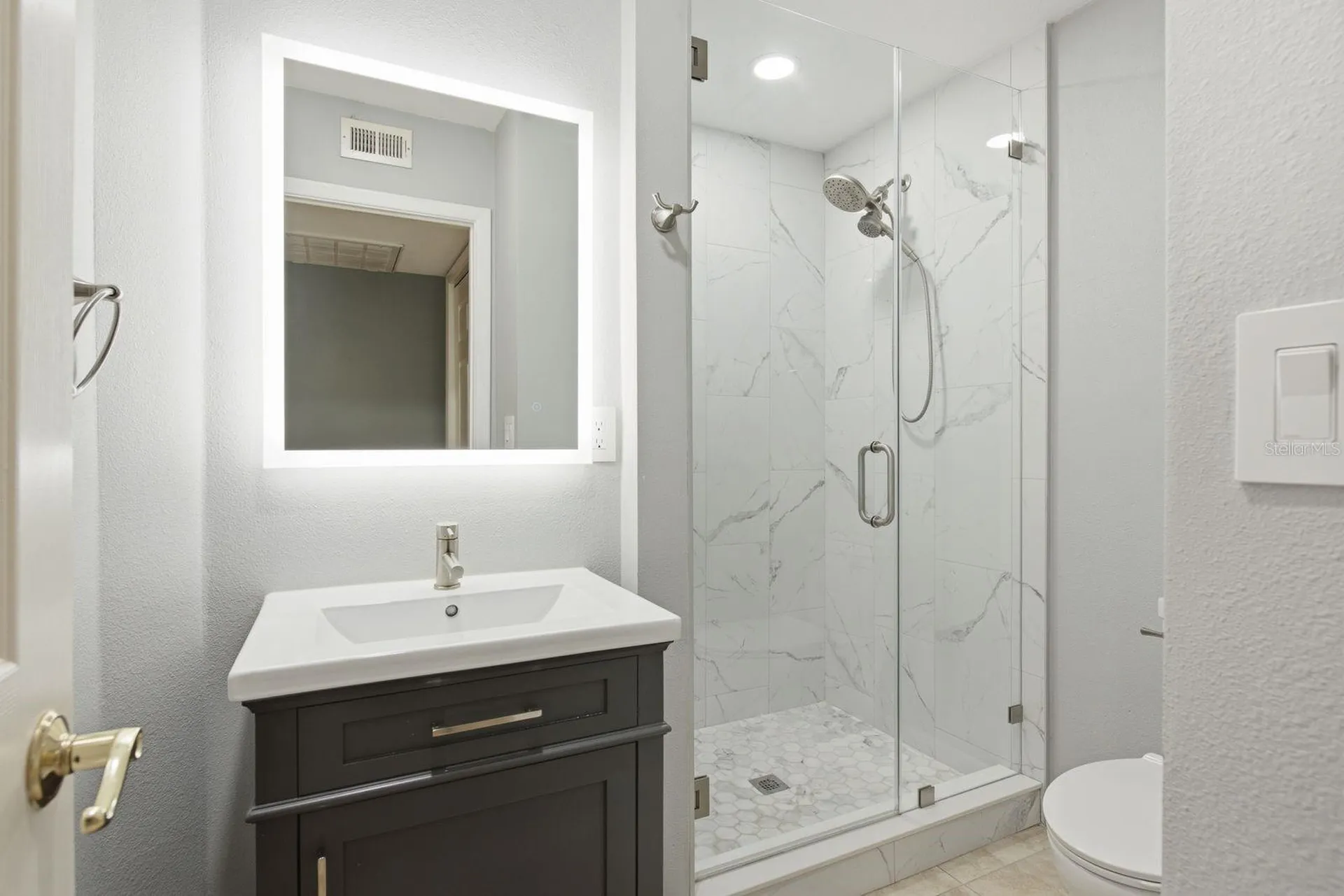 2631 Royal Liverpool Drive Tarpon Springs FL 34688