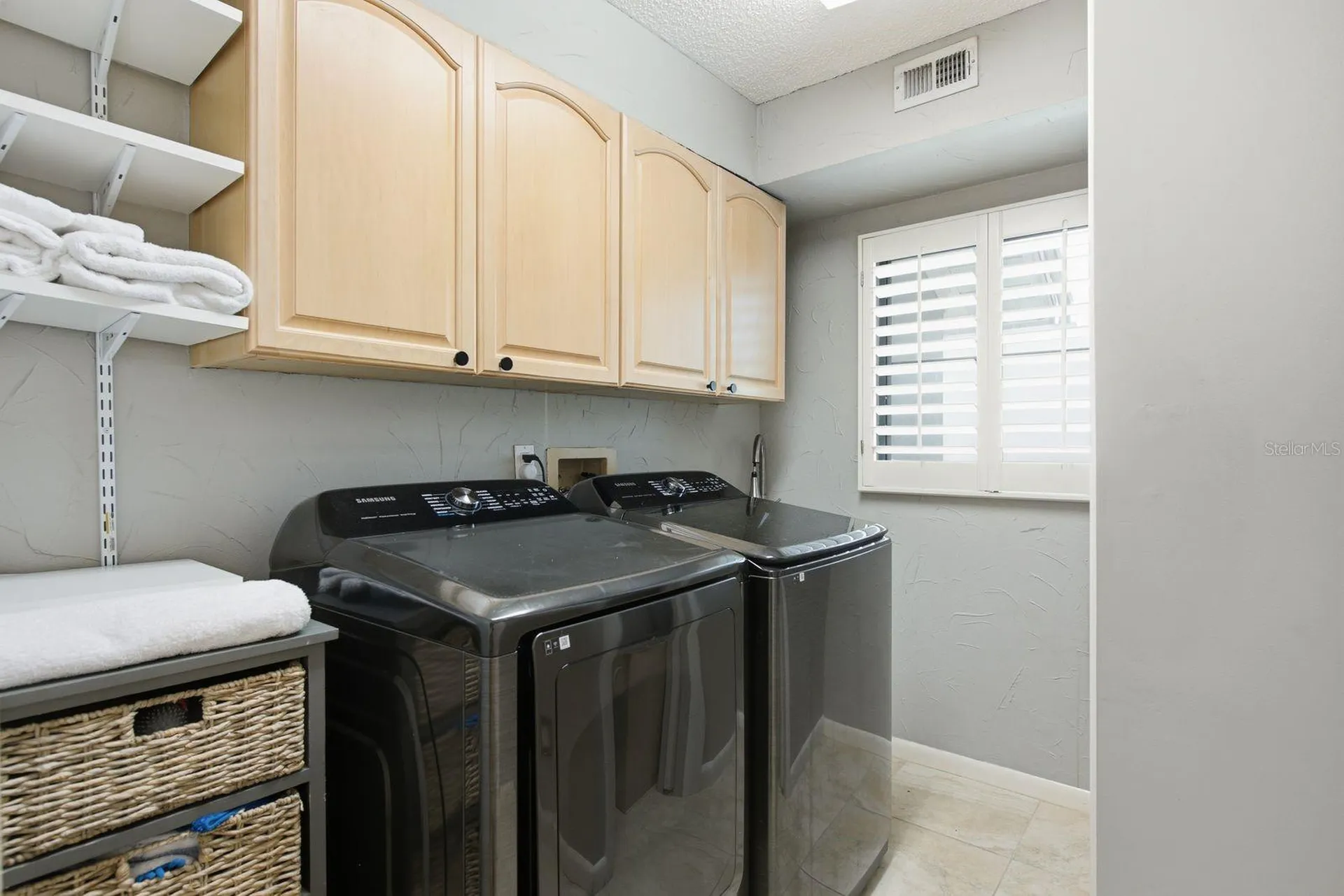 2631 Royal Liverpool Drive Tarpon Springs FL 34688