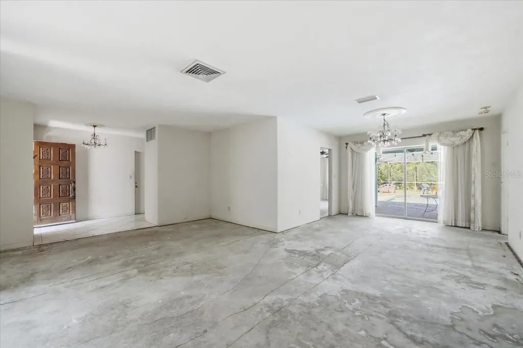 1680 Fox Road Clearwater FL 33764