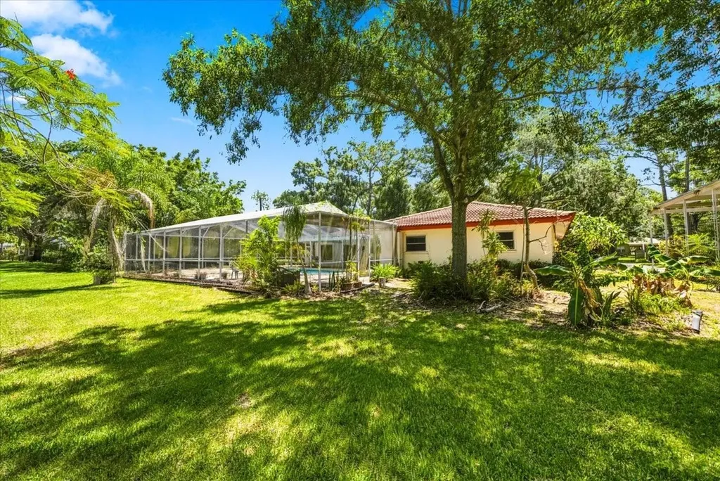 1680 Fox Road Clearwater FL 33764