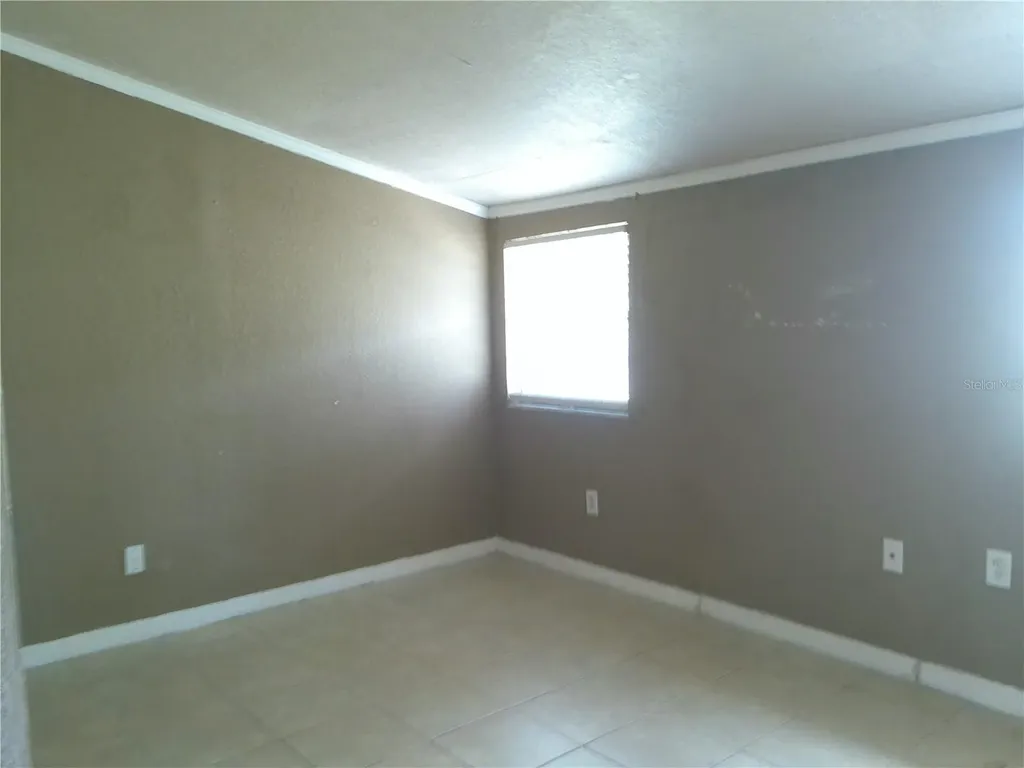 912 Oakhurst Drive Deland FL 32720