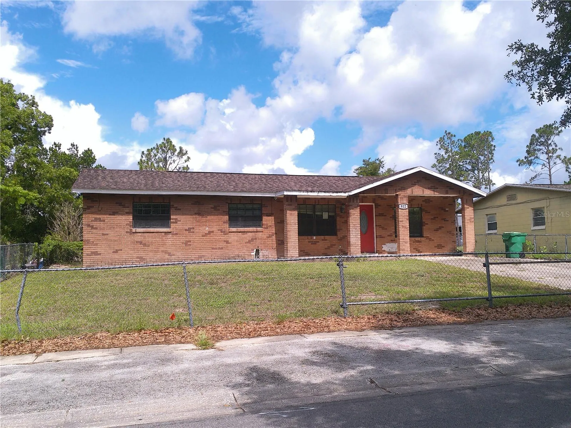 912 Oakhurst Drive Deland FL 32720