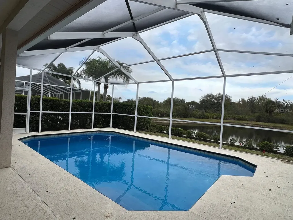 18111 Sugar Brooke Drive Tampa FL 33647