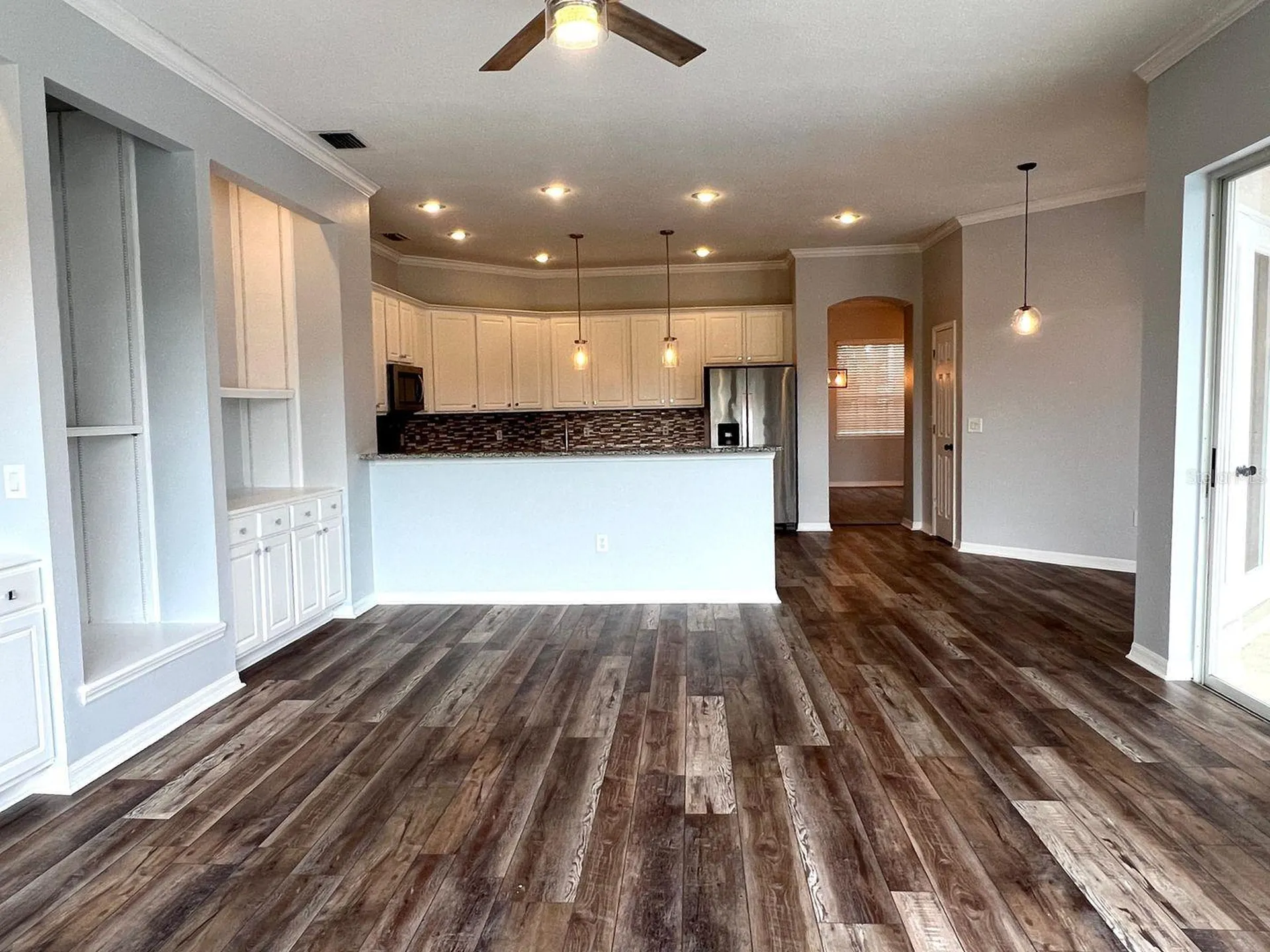 18111 Sugar Brooke Drive Tampa FL 33647
