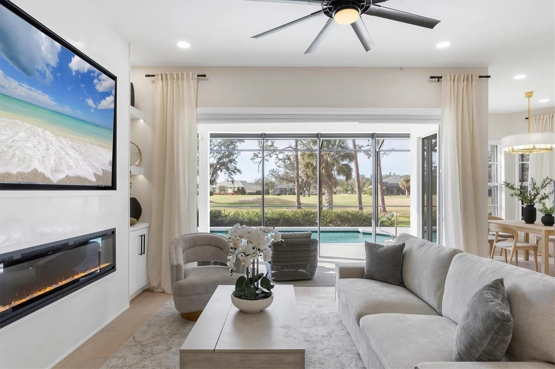 10114 Glenmore Avenue Bradenton FL 34202