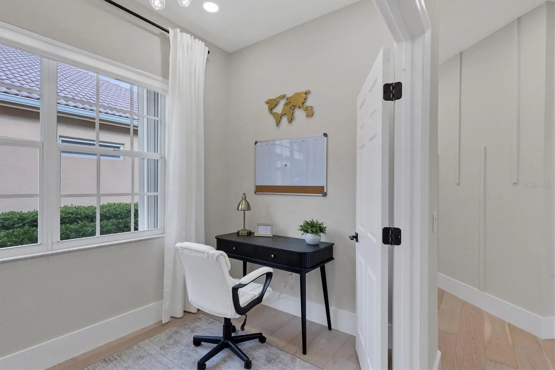 10114 Glenmore Avenue Bradenton FL 34202