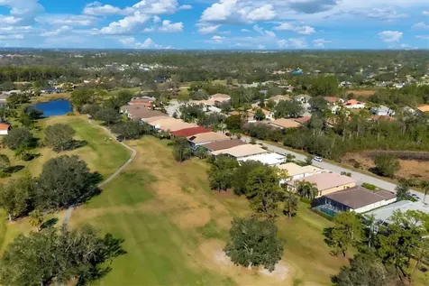 10114 Glenmore Avenue Bradenton FL 34202